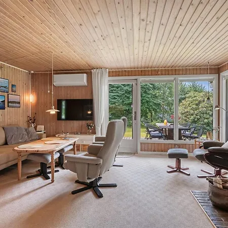Farthin - 800m From The Sea By Interhome Feriehus